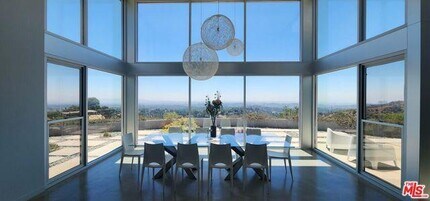 1565 Glen Oaks Blvd in Pasadena, CA - Building Photo - Building Photo