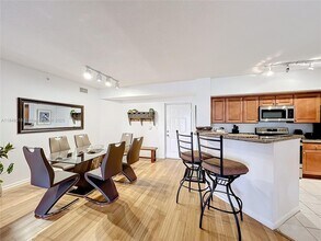 11720 St Andrews Place in Wellington, FL - Building Photo - Building Photo