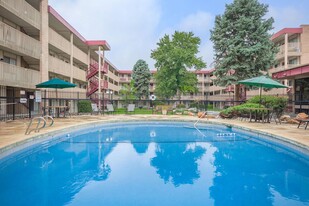 Woodberry Heights Apartments