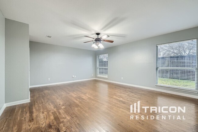 220 Flatwood Dr in Little Elm, TX - Building Photo - Building Photo