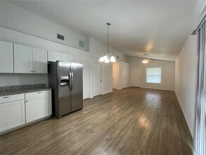 8209 E Rosko Ct in Floral City, FL - Building Photo - Building Photo