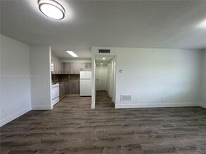 2843 Fillmore St in Hollywood, FL - Building Photo - Building Photo