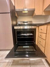 2935 NE 163rd St in North Miami Beach, FL - Building Photo - Building Photo
