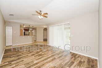 20 Bressler Ln in Palm Coast, FL - Building Photo - Building Photo