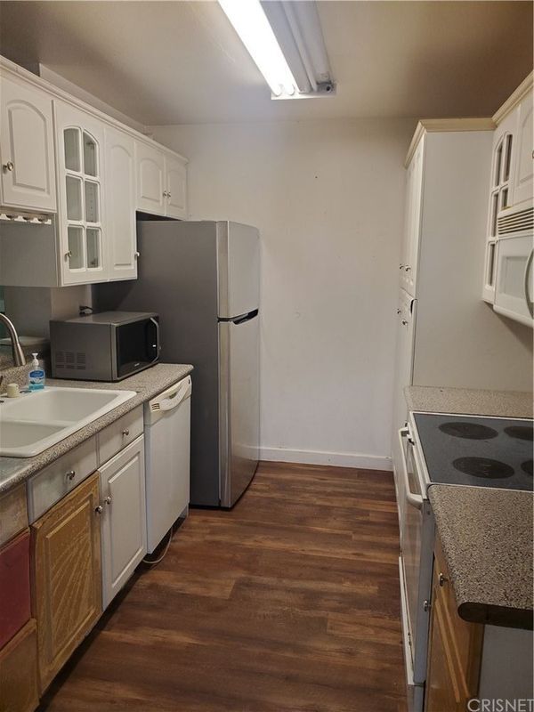 25716 Player Dr in Santa Clarita, CA - Building Photo - Building Photo