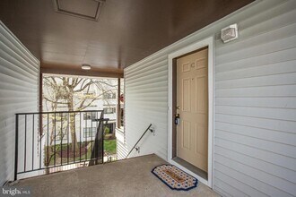 1609 Carriage House Terrace in Silver Spring, MD - Building Photo - Building Photo