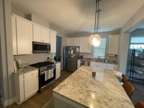 571 Cross Park Ln in Summerville, SC - Building Photo - Building Photo