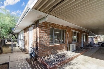 3225 E Patricia St in Tucson, AZ - Building Photo - Building Photo
