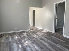 7614 S Maryland Ave in Chicago, IL - Building Photo - Building Photo