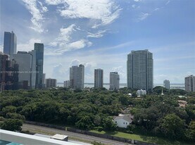 1723 SW 2nd Ave in Miami, FL - Building Photo