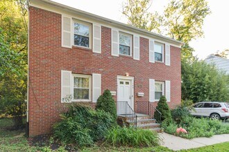 151 N Harrison St in Princeton, NJ - Foto de edificio - Building Photo
