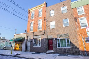 914 E Passyunk Ave in Philadelphia, PA - Building Photo - Building Photo