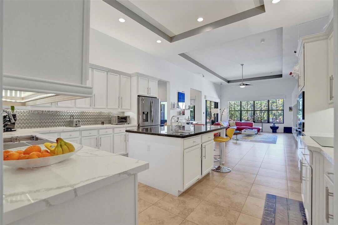 4455 Parkside Rd in Davie, FL - Building Photo