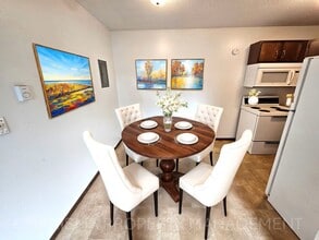 201 N Center Ave in Garretson, SD - Building Photo - Building Photo