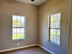721 N Texas St in Deridder, LA - Building Photo - Building Photo