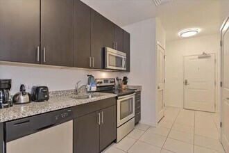 50 Lewis St in Boston, MA - Building Photo - Building Photo