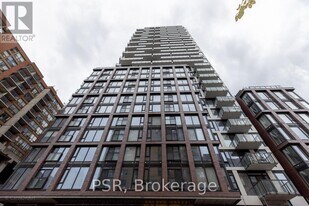 2A Church St in Toronto, ON - Building Photo