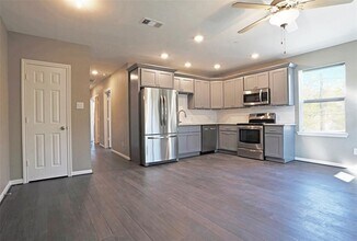 1501 Hawthorne St in Houston, TX - Building Photo - Building Photo