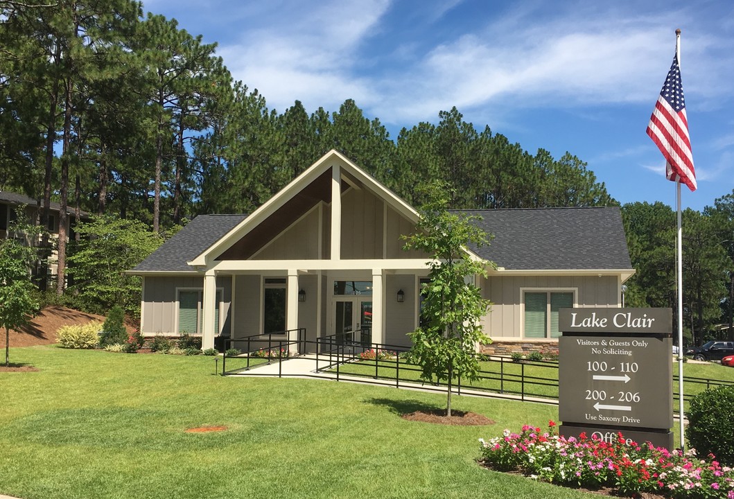 Lake Clair Apartments in Fayetteville, NC - Building Photo