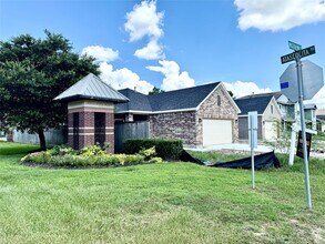 17458 Wigeon Way Dr in Humble, TX - Building Photo - Building Photo
