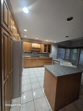 17304-17396 96 Ave in Surrey, BC - Building Photo - Building Photo