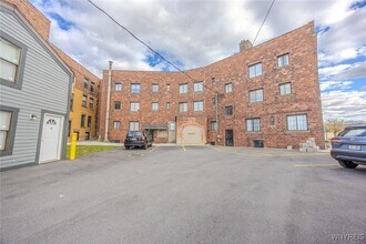 530 Main St in Niagara Falls, NY - Building Photo - Building Photo