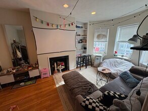 57 Westland Ave, Unit 4 in Boston, MA - Foto de edificio - Building Photo