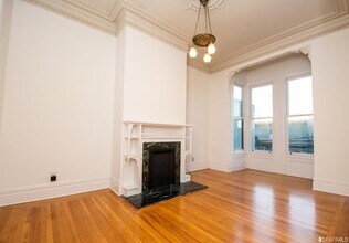 923 Treat Ave in San Francisco, CA - Building Photo - Building Photo