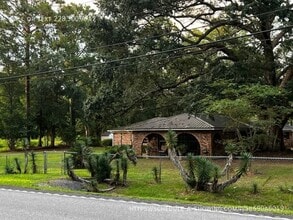 9708 Forts Lake Rd in Moss Point, MS - Building Photo - Building Photo