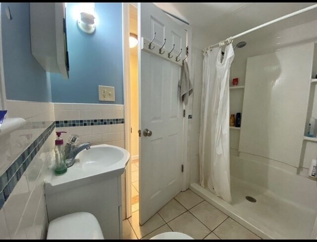 3 Wallingford Rd, Unit 2 in Boston, MA - Building Photo - Building Photo