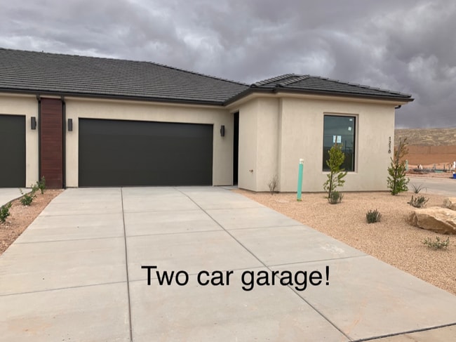 property at 1218 W Copeland Dr