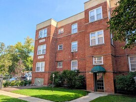 3151 W Argyle St in Chicago, IL - Building Photo