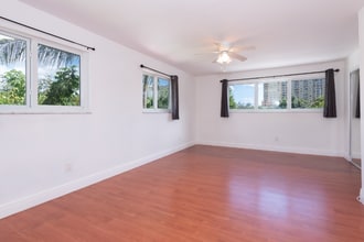 143 NW 43rd Pl in Miami, FL - Building Photo - Building Photo