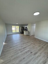 1140 Roswell Rd in Knoxville, TN - Foto de edificio - Building Photo