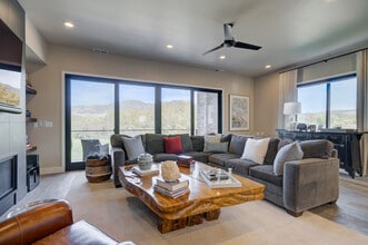 203 Bridger Vale Dr in Bozeman, MT - Building Photo - Building Photo