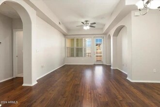 14575 W Mountain View Blvd, Unit 11312 in Surprise, AZ - Foto de edificio - Building Photo