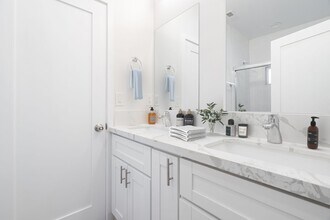 4842 College Ave in San Diego, CA - Building Photo - Building Photo