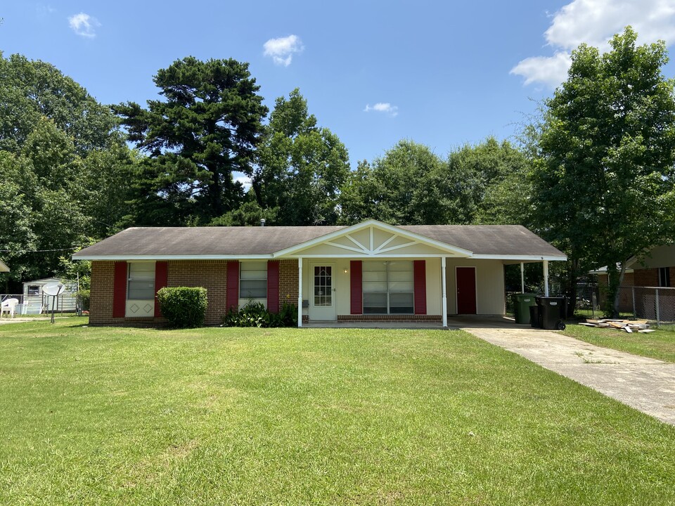 1134 Piedmont Dr in Columbus, GA - Building Photo