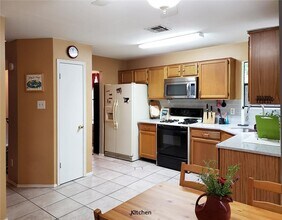 2110 Nathan Dr in Austin, TX - Building Photo - Building Photo