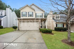 4693 Raven Wood Loop in Union City, GA - Building Photo