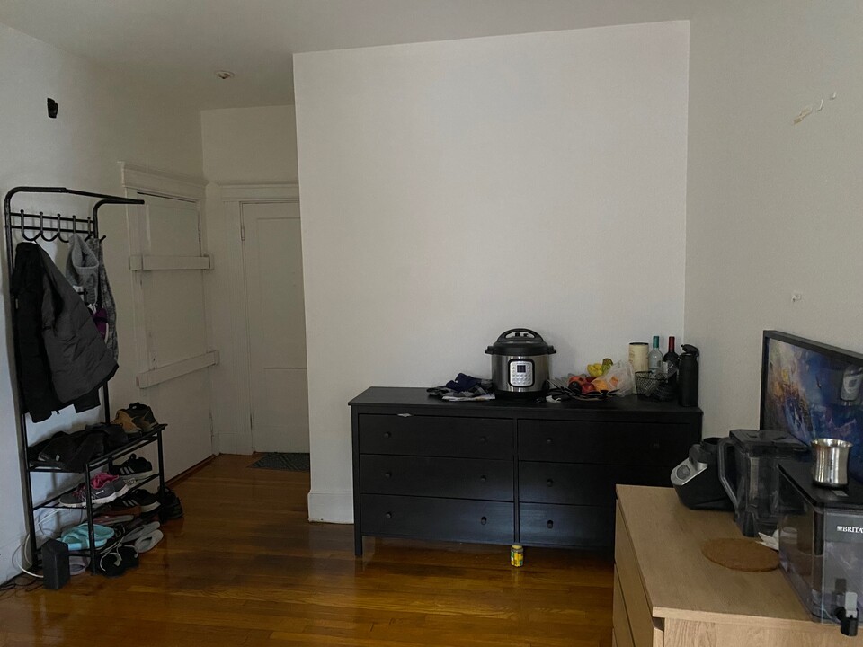 1254 Commonwealth Ave, Unit 16 in Boston, MA - Building Photo