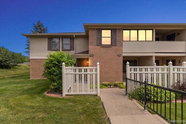 19627 Northridge Dr
