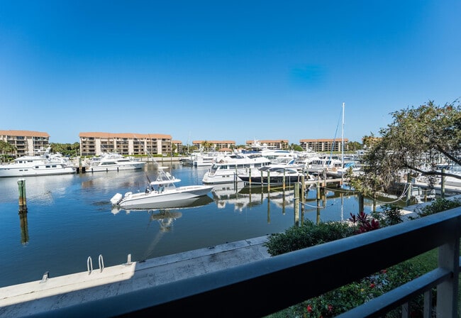 2501 Marina Isle Way