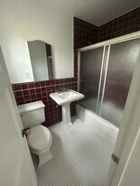 1423 Cloverfield Blvd in Santa Monica, CA - Building Photo