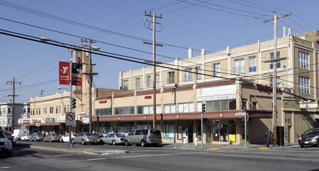 951-985 Geneva Ave in San Francisco, CA - Building Photo - Building Photo