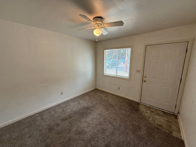 1570 Bellevue St SE in Salem, OR - Building Photo - Building Photo