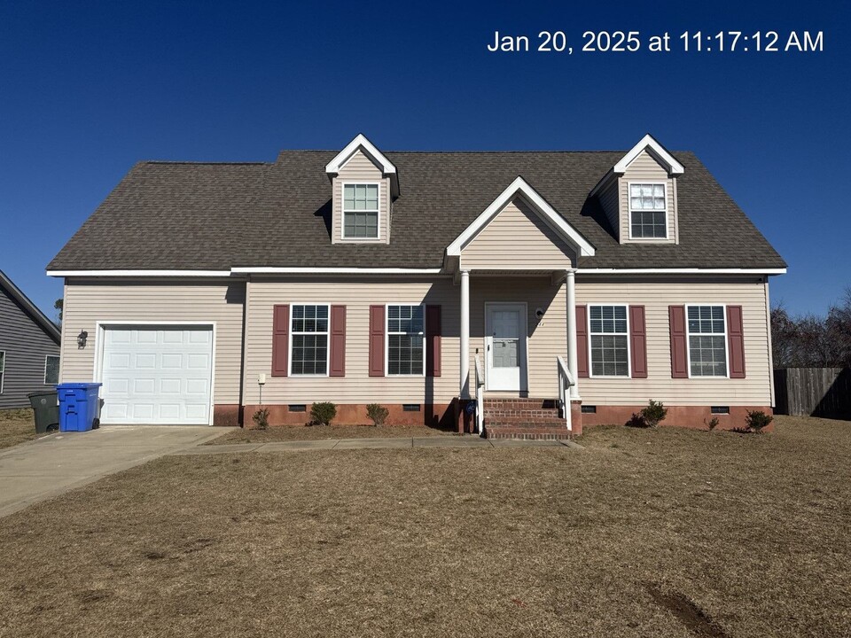 244 Pierron Dr in Fayetteville, NC - Building Photo