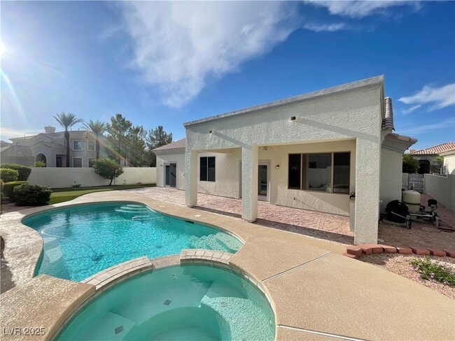 property at 65 Sahalee Dr
