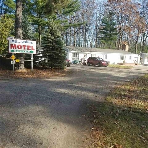 Water N' Woods Apartments in Prudenville, MI - Building Photo