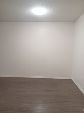 15116 Parthenia St in Los Angeles, CA - Building Photo - Building Photo